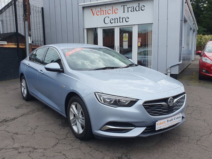 2025 Vauxhall Insignia