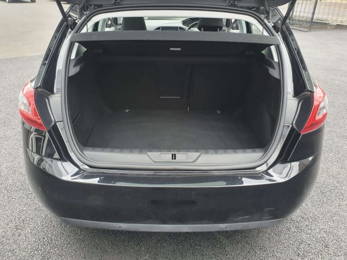 2025 Peugeot 308