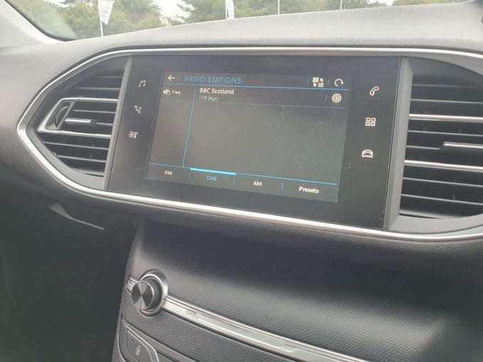 2025 Peugeot 308