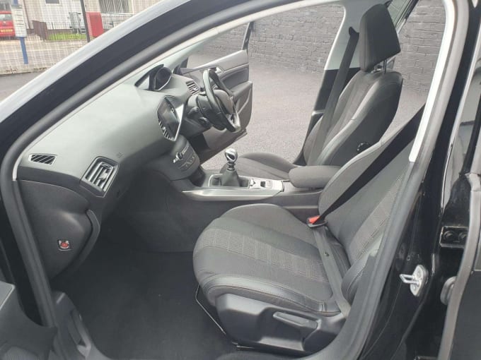 2025 Peugeot 308
