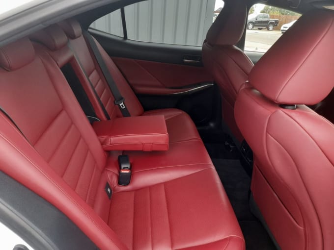 2025 Lexus Is