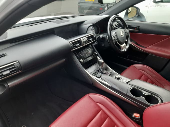 2025 Lexus Is