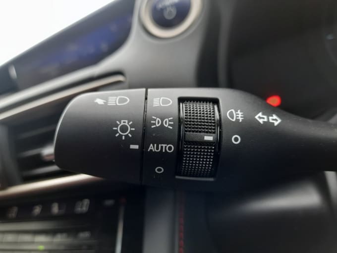 2025 Lexus Is