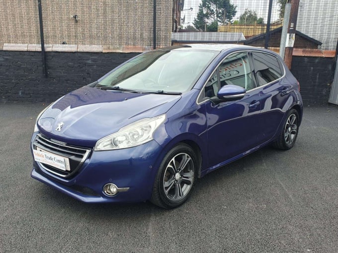 2025 Peugeot 208