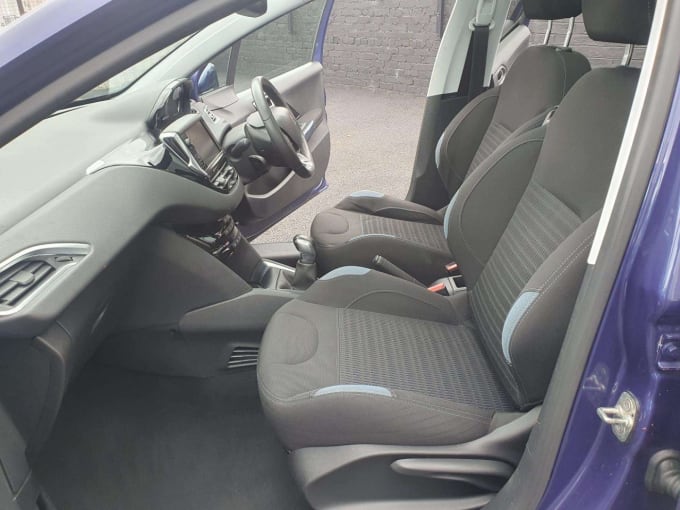 2025 Peugeot 208