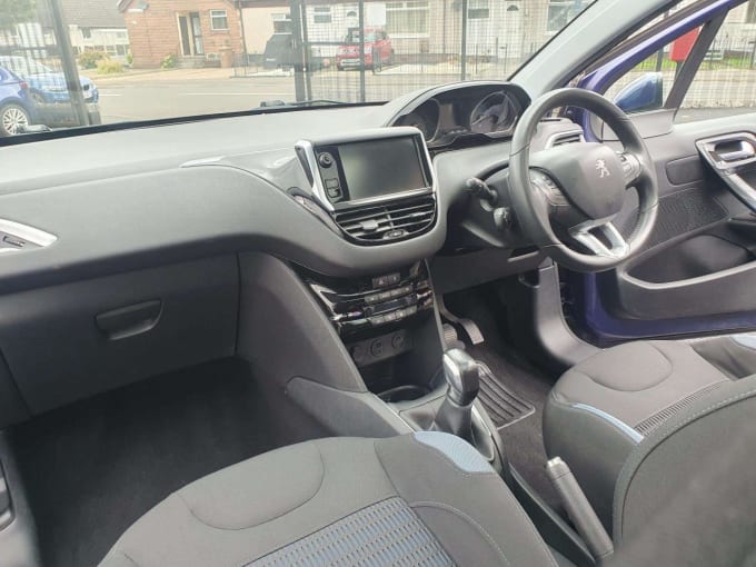 2025 Peugeot 208