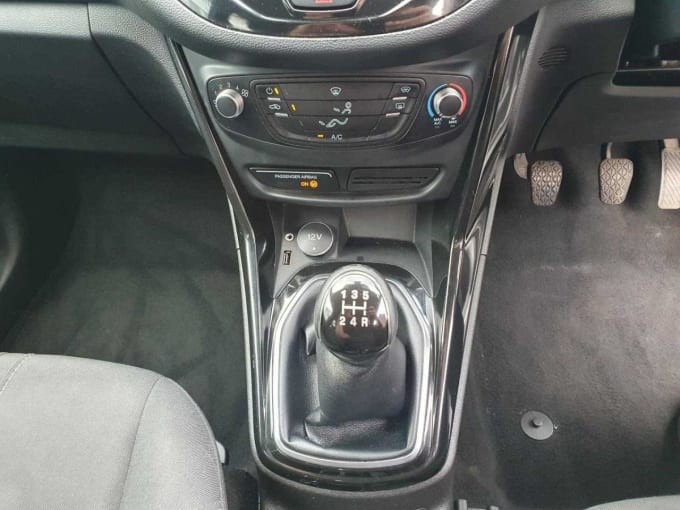 2025 Ford B-max