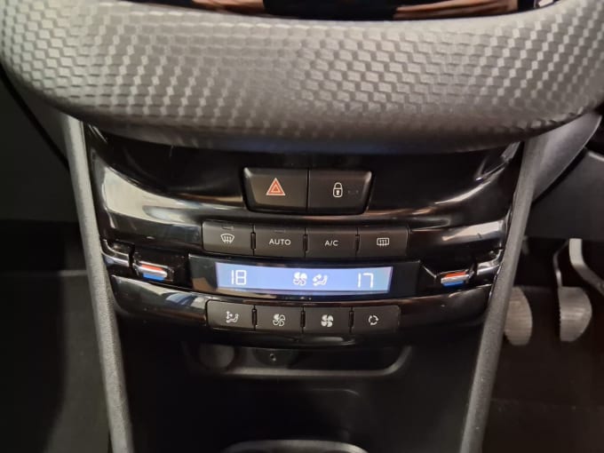 2025 Peugeot 2008