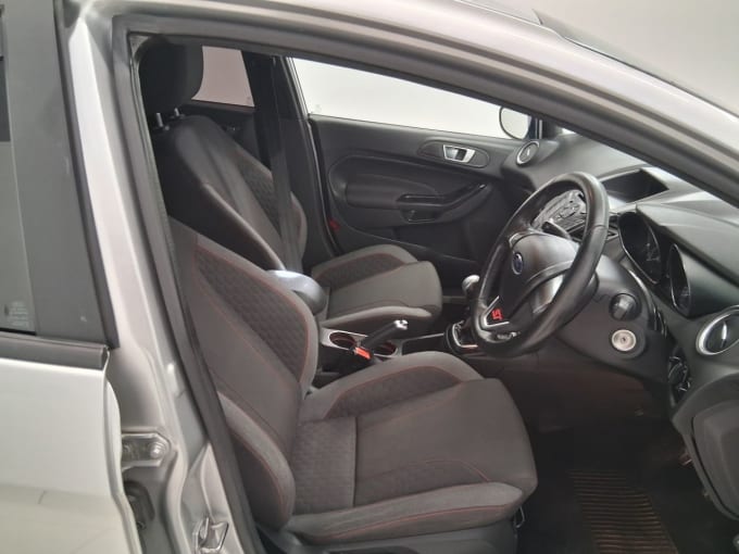 2025 Ford Fiesta