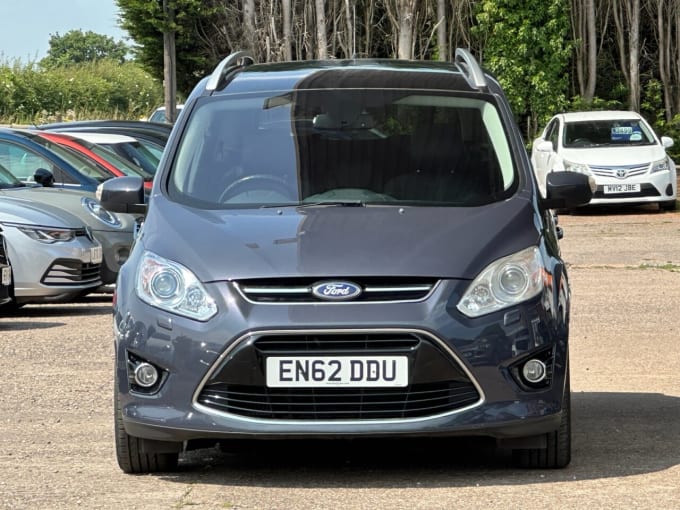 2024 Ford Grand C-max