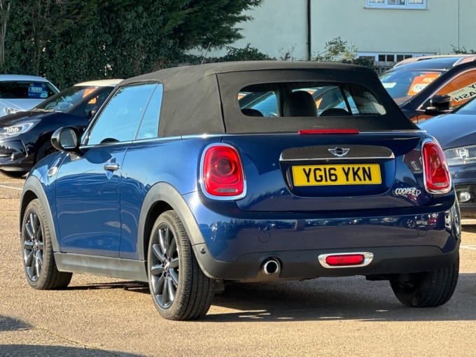 2025 Mini Convertible