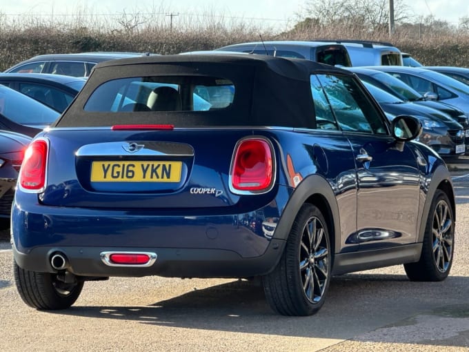 2025 Mini Convertible