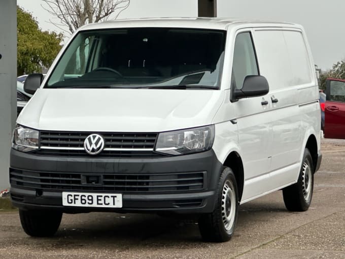 2025 Volkswagen Transporter