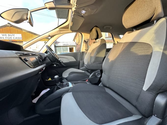 2025 Citroen C4 Picasso