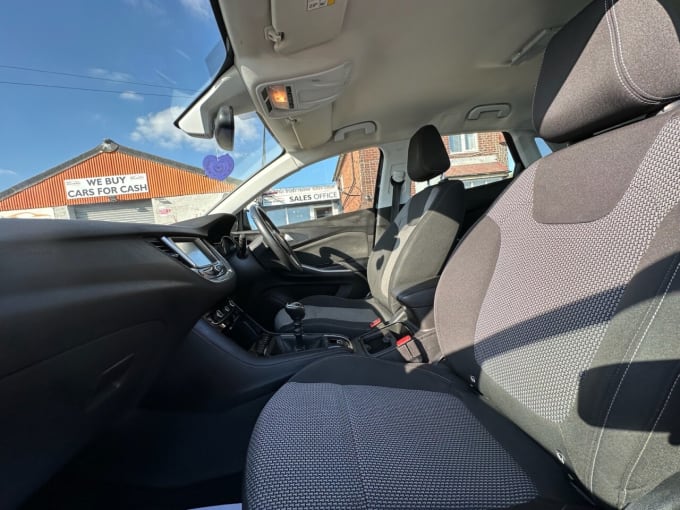 2025 Vauxhall Grandland X
