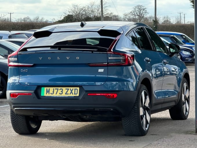 2025 Volvo C40