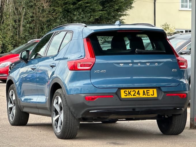 2025 Volvo Xc40