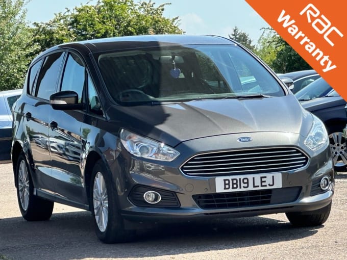 2025 Ford S-max