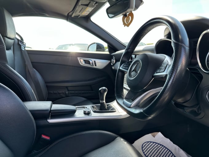 2025 Mercedes-benz Slc