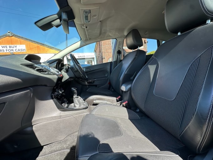 2025 Ford Fiesta