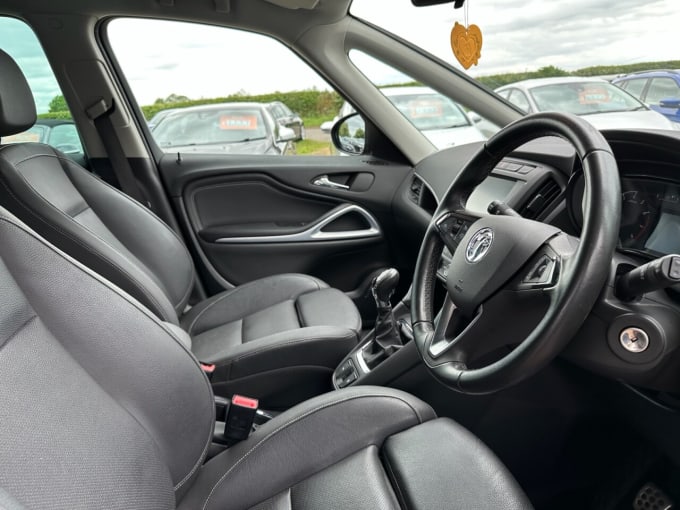 2025 Vauxhall Zafira Tourer
