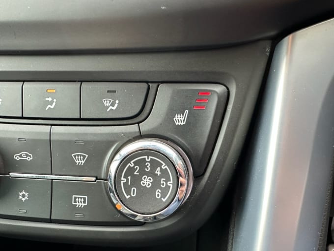 2025 Vauxhall Zafira Tourer
