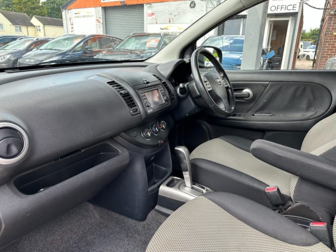 2011 Nissan Note
