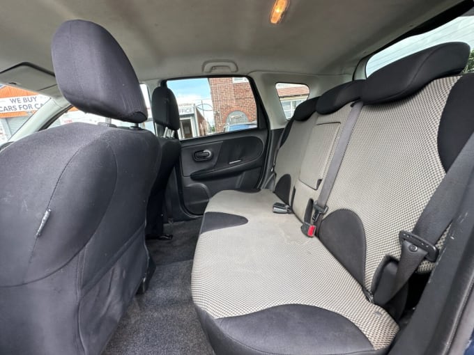 2011 Nissan Note