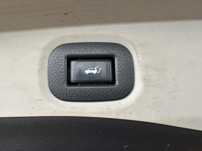 2025 Nissan X-trail