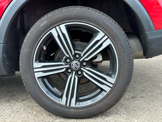 2025 Mg Mg Zs