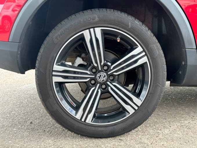 2025 Mg Mg Zs