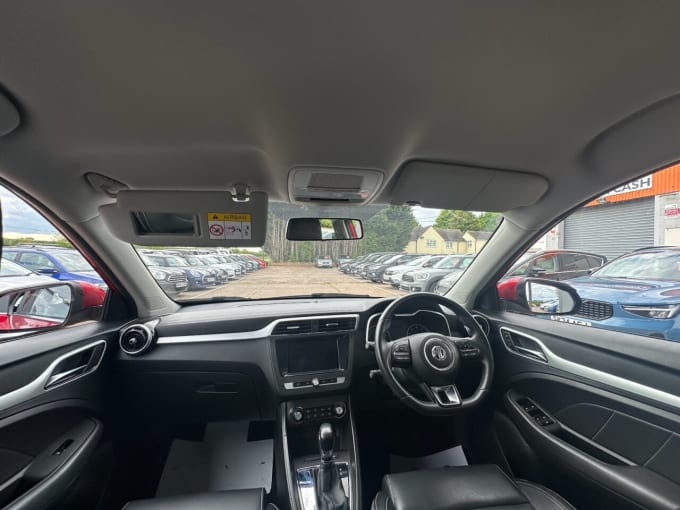 2025 Mg Mg Zs
