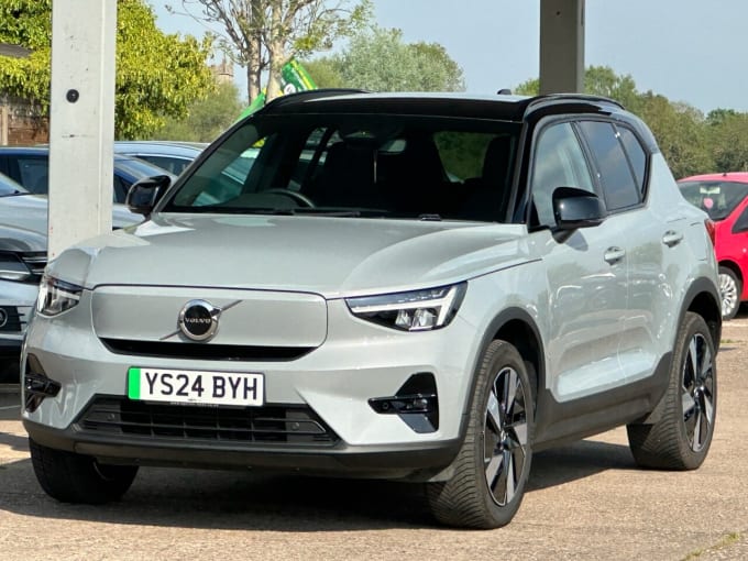 2025 Volvo Xc40