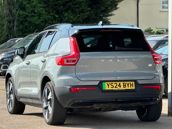 2025 Volvo Xc40