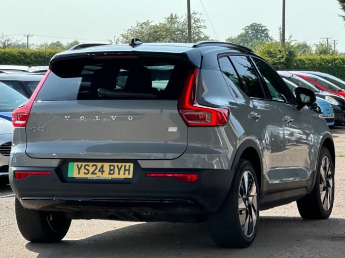 2025 Volvo Xc40