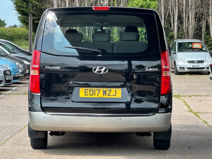 2025 Hyundai I800