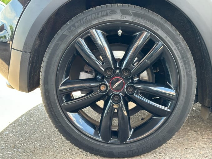 2025 Mini Hatch