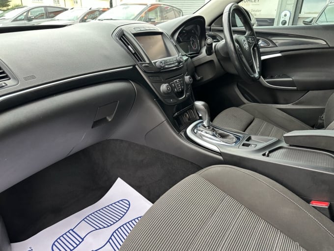 2025 Vauxhall Insignia