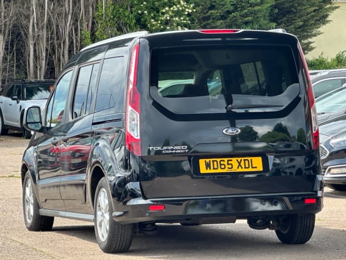 2025 Ford Grand Tourneo Connect
