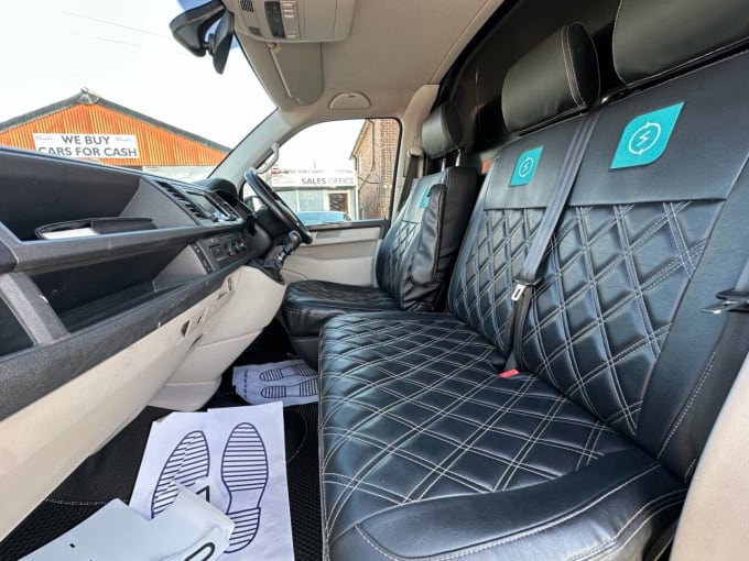 2025 Volkswagen Transporter