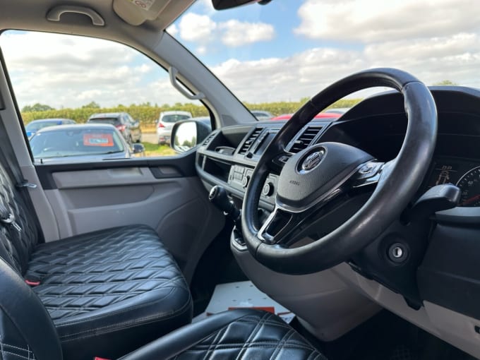 2025 Volkswagen Transporter