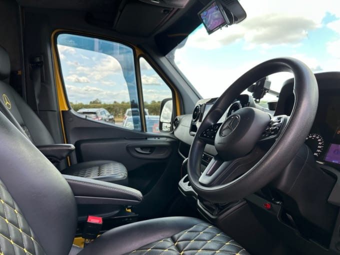 2025 Mercedes-benz Sprinter