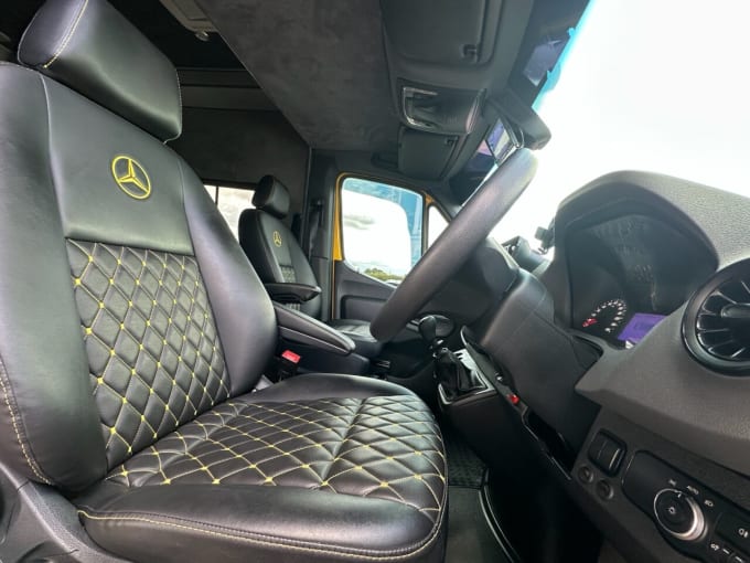 2025 Mercedes-benz Sprinter