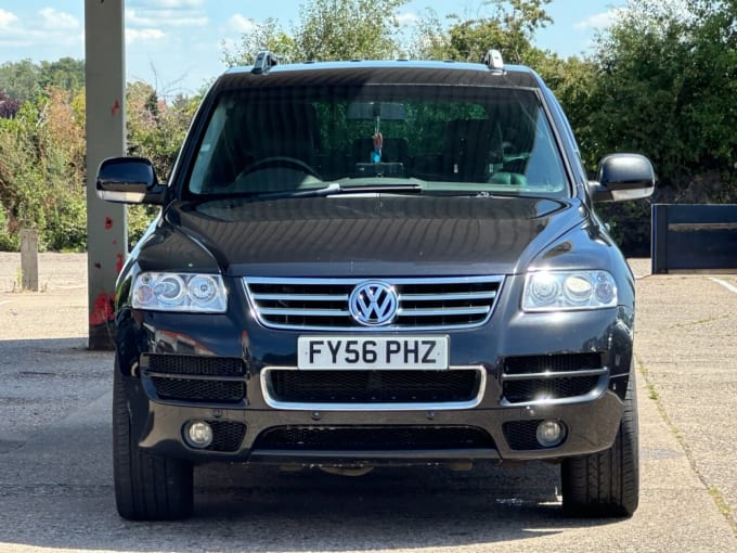 2025 Volkswagen Touareg