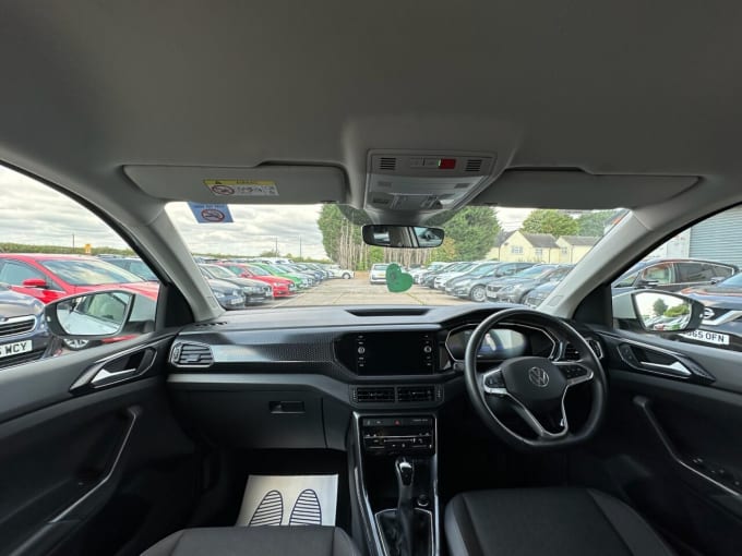2025 Volkswagen T-cross