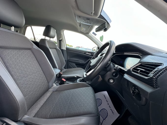 2025 Volkswagen T-cross