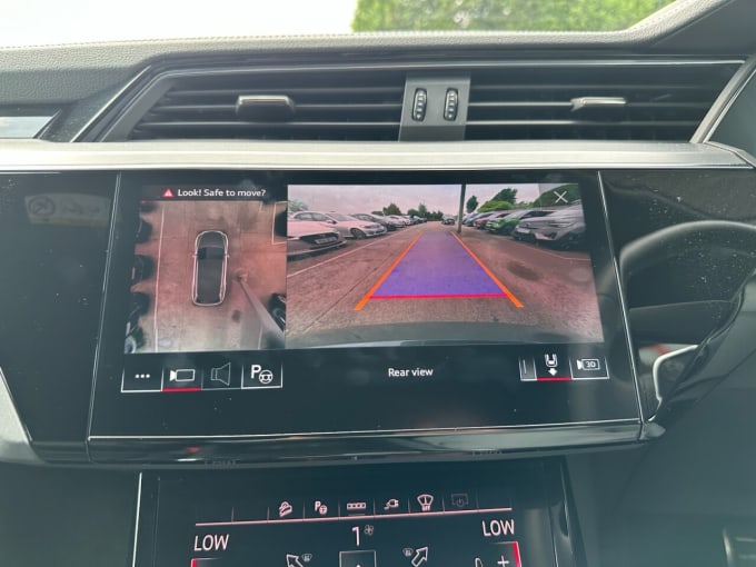 2025 Audi Q8 E-tron