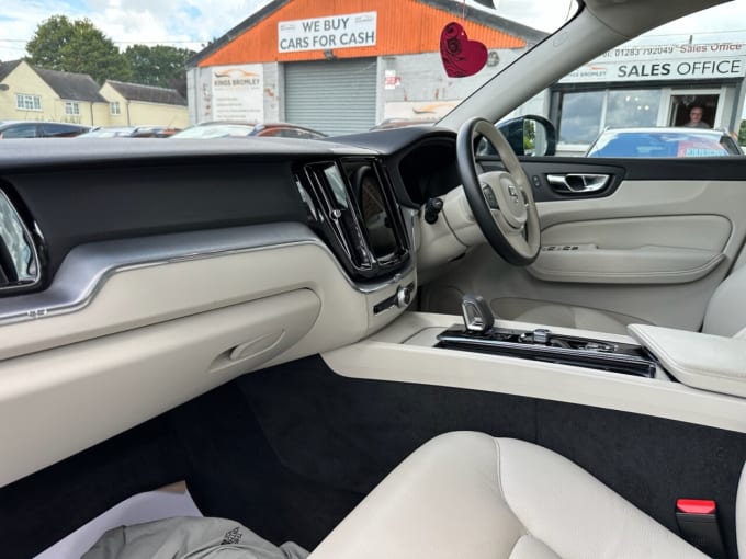 2025 Volvo Xc60