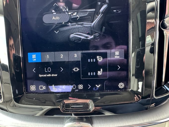2025 Volvo Xc60