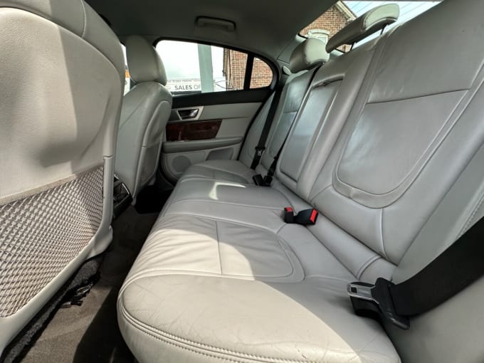 2025 Jaguar Xf